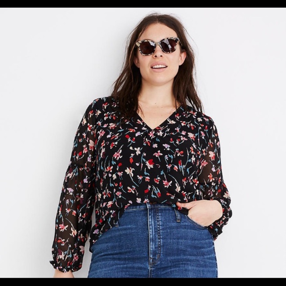 Madewell shirred sleeve v-neck blouse XL 💐